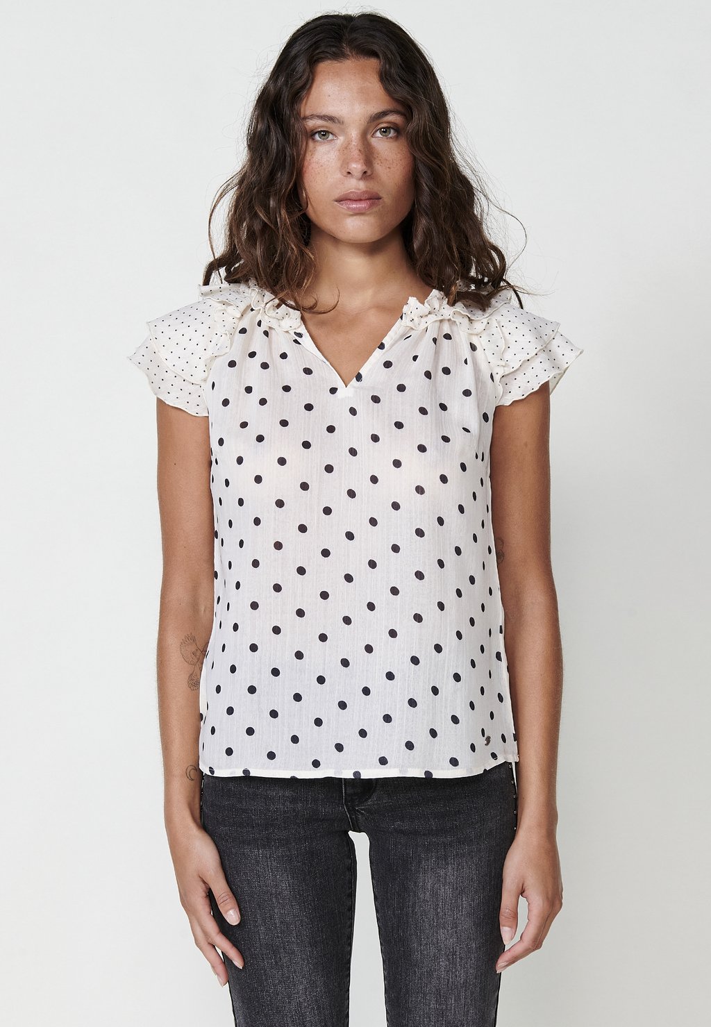 Блуза Koroshi, кремовый
Блуза Koroshi, кремовый