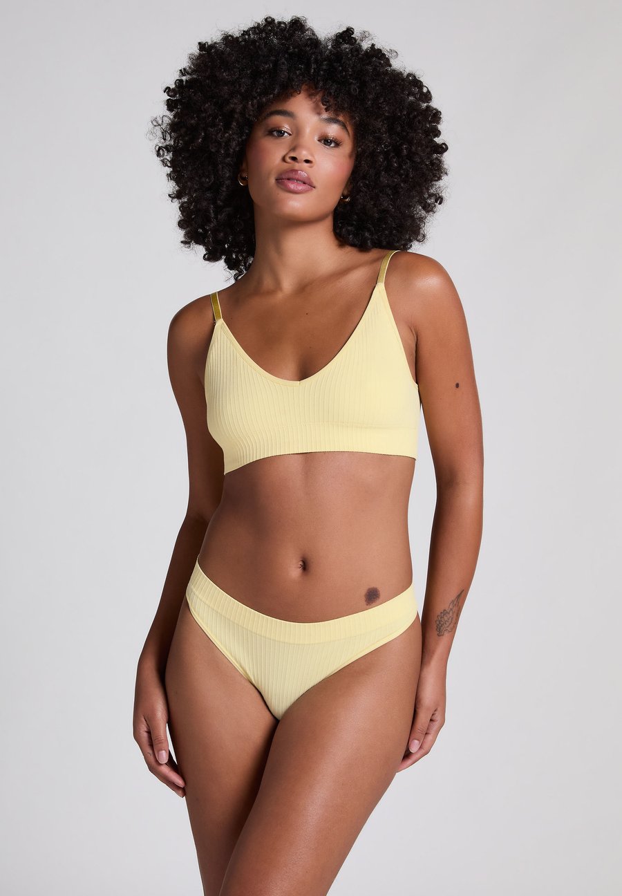 Трусы Hunkemöller DIANNE HIGH LEG, Yellow
Трусы Hunkemöller DIANNE HIGH LEG, Yellow