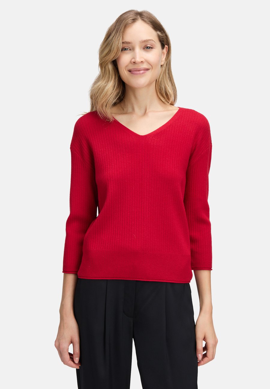 Джемпер Betty Barclay FEIN MIT V-AUSSCHNITT, Rot/Red
Джемпер Betty Barclay FEIN MIT V-AUSSCHNITT, Rot/Red