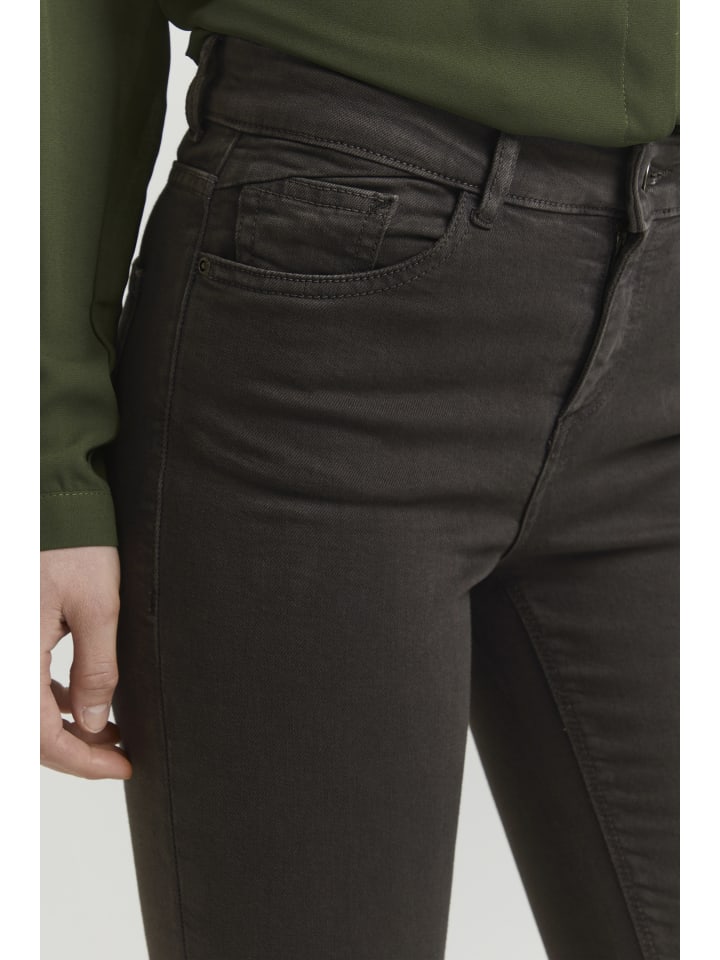 B. young Джинсы BYLUNI Slim fit, цвет «Черный жемчуг»
B. young Джинсы BYLUNI Slim fit, цвет «Черный жемчуг»