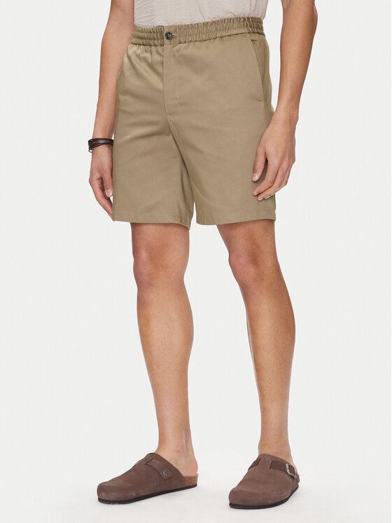 Шорты из ткани regular fit HSO303.CO0103 Ami Paris, хаки
Шорты из ткани regular fit HSO303.CO0103 Ami Paris, хаки