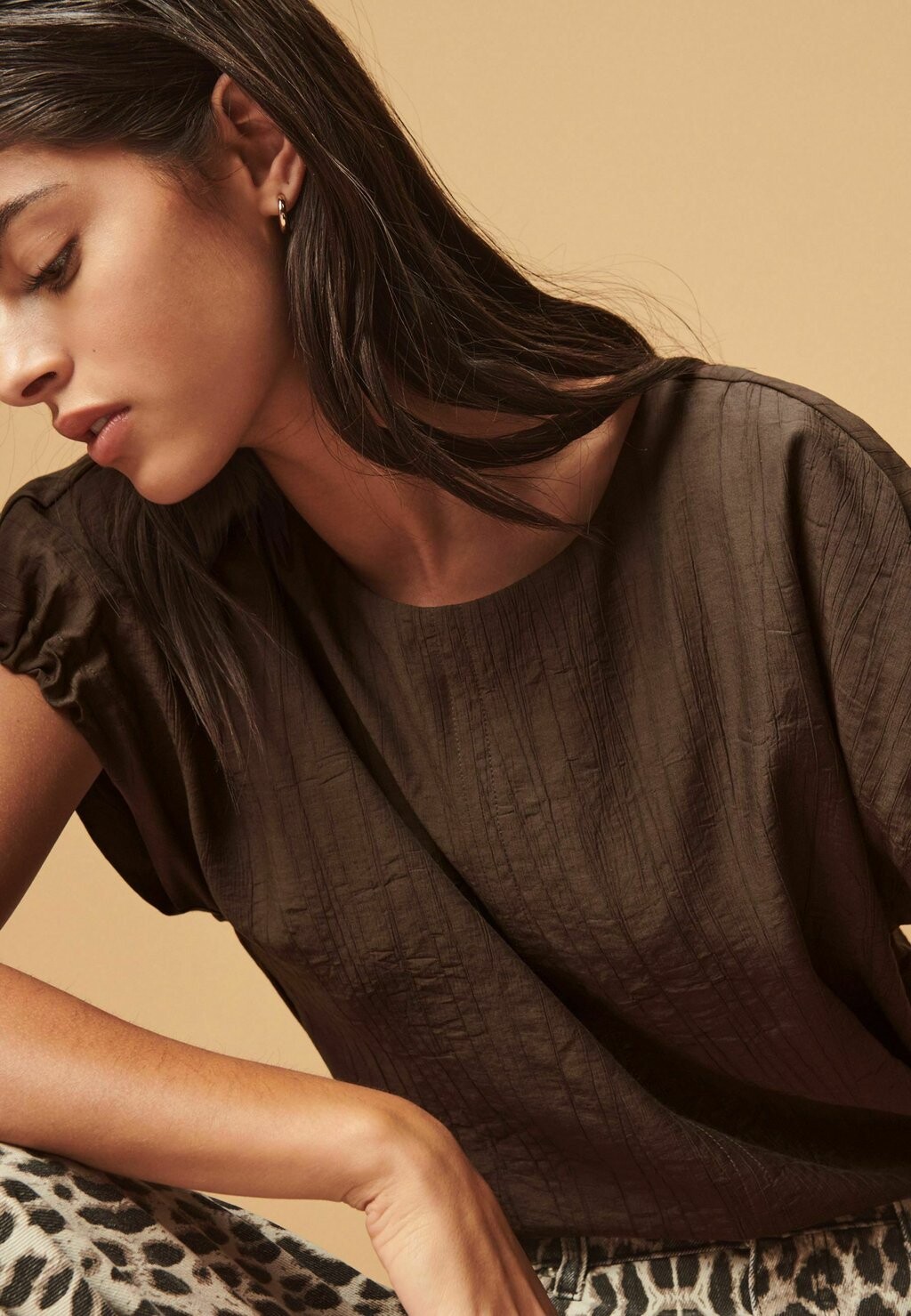 Футболки с принтом GATHERED SHORT SLEEVE TEXTURED BOXY REGULAR FIT Next, коричневый
Футболки с принтом GATHERED SHORT SLEEVE TEXTURED BOXY REGULAR FIT Next, коричневый