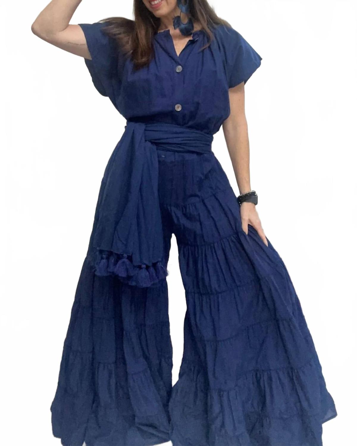 Адела комбинезон в темно-синем цвете Erika Peña
Адела комбинезон в темно-синем цвете Erika Peña