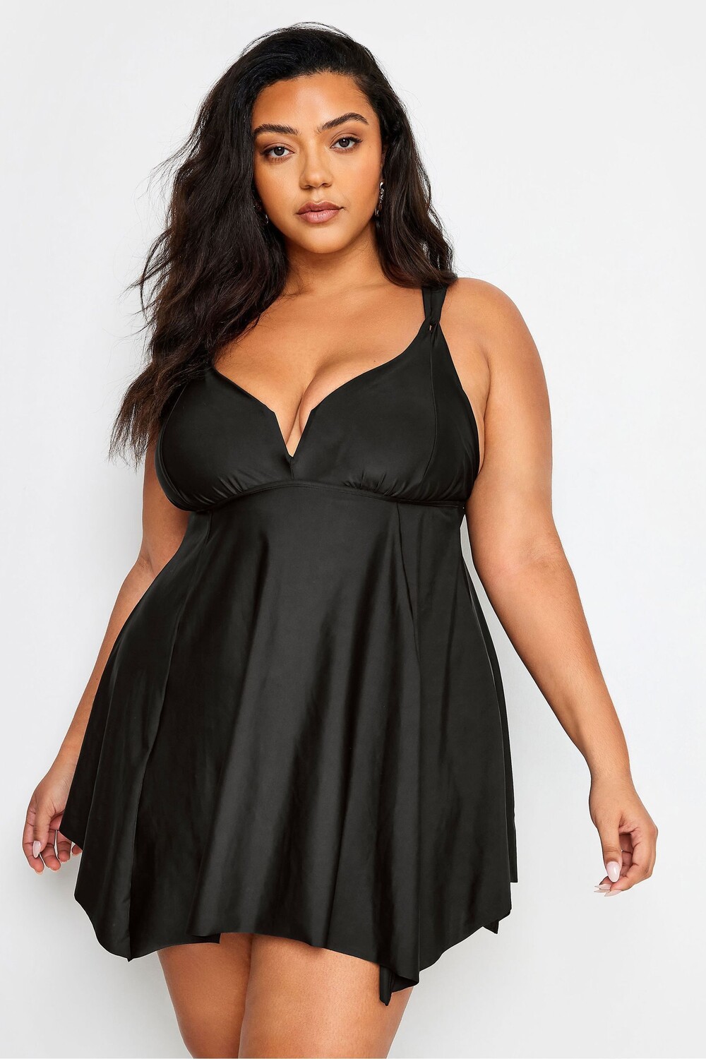 Купальное платье с платковым подолом и завязанными бретелями Yours, черный 
Купальное платье с платковым подолом и завязанными бретелями Yours, черный