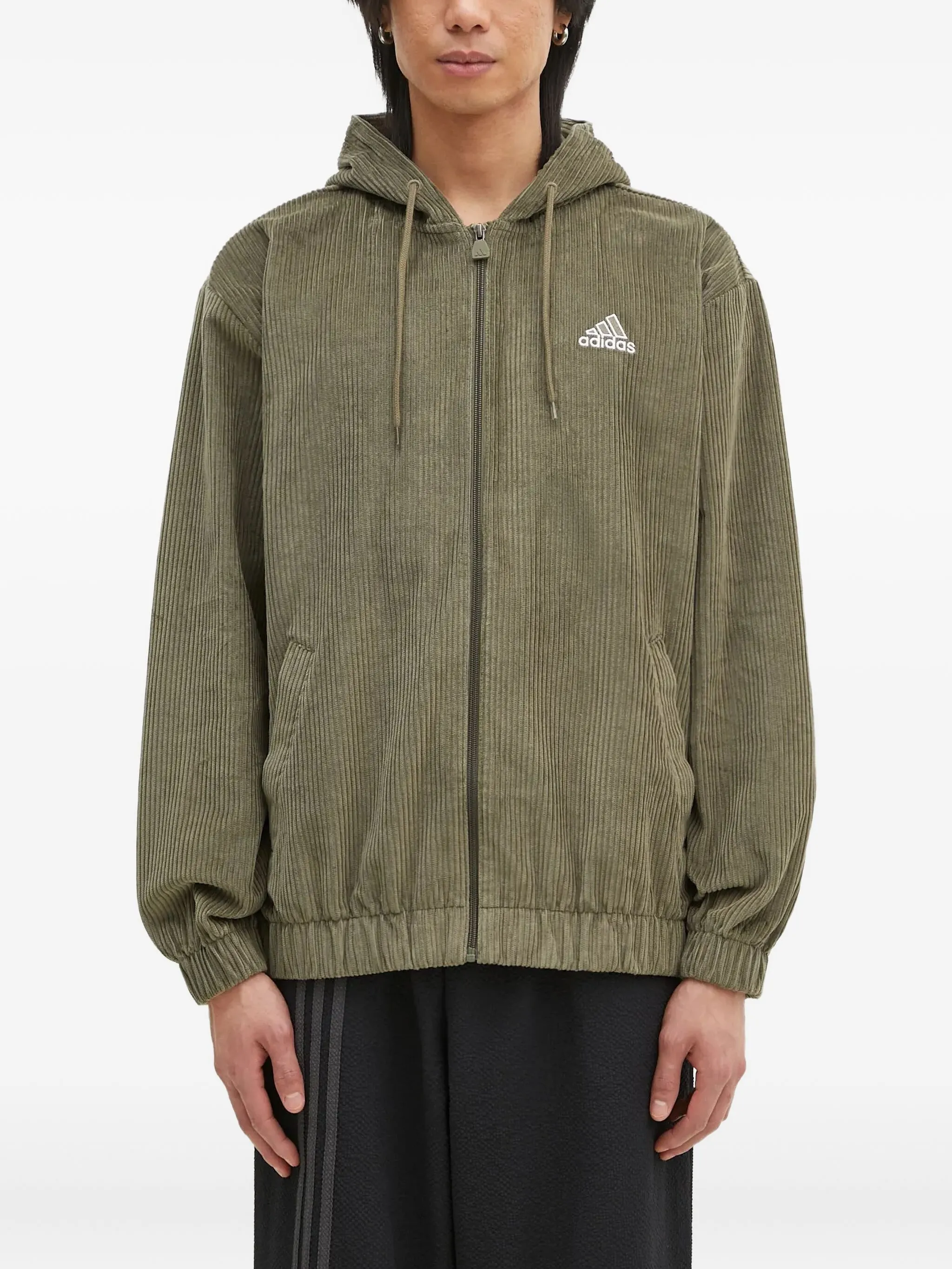 Вельветовая толстовка на молнии с капюшоном Adidas, зеленый
Вельветовая толстовка на молнии с капюшоном Adidas, зеленый