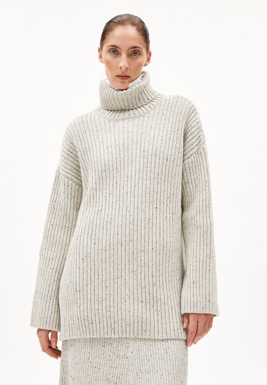 Джемпер ARMEDANGELS SABIRAA TWEED, Oatmilk Black/Beige
Джемпер ARMEDANGELS SABIRAA TWEED, Oatmilk Black/Beige