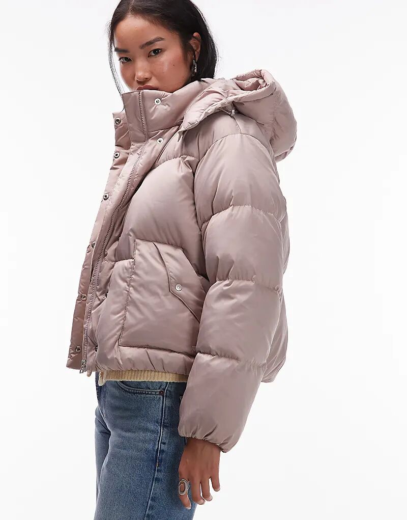 Короткая стеганая куртка Levi's в стиле вестерн цвета «камень»
Короткая стеганая куртка Levi's в стиле вестерн цвета «камень»