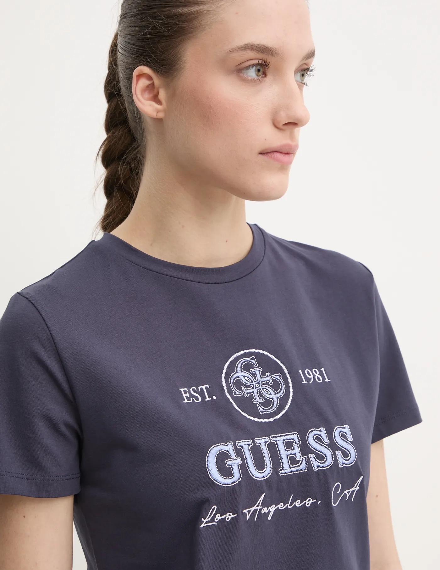 4G футболка Guess, темно-синий
4G футболка Guess, темно-синий