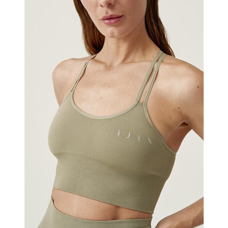 Топ Born Living Yoga, зеленый
Топ Born Living Yoga, зеленый