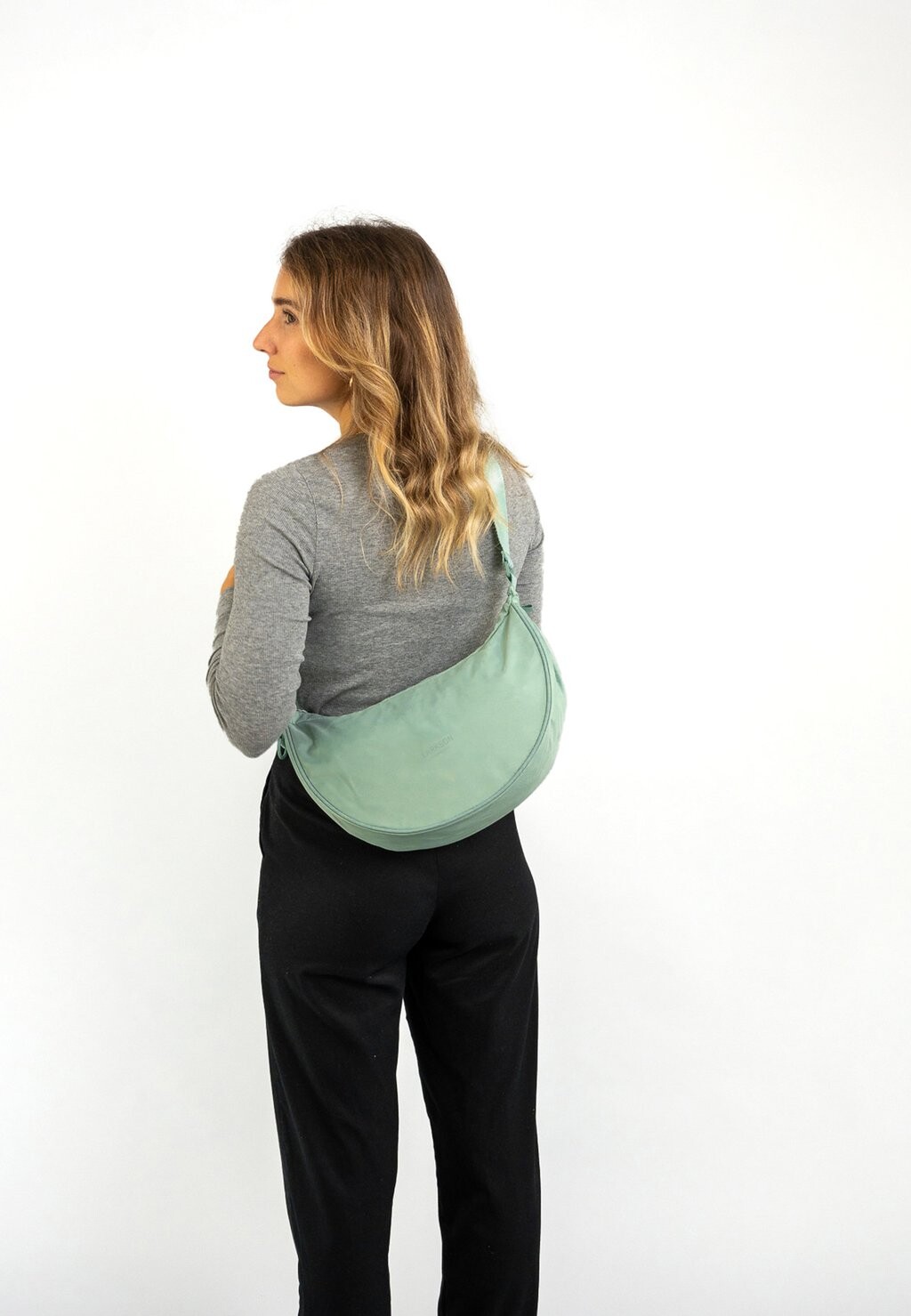 Сумка через плечо SOLVEIG MEDIUM HALF MOON Larkson, мята, Зеленый, Сумка через плечо SOLVEIG MEDIUM HALF MOON Larkson, мята
Сумка через плечо SOLVEIG MEDIUM HALF MOON Larkson, мята, Зеленый, Сумка через плечо SOLVEIG MEDIUM HALF MOON Larkson, мята