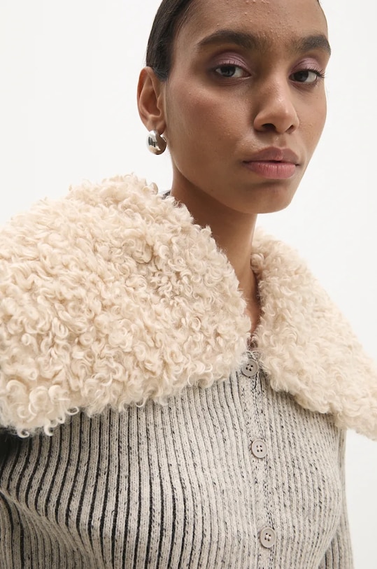 Кардиган Answear.Lab, бежевый
Кардиган Answear.Lab, бежевый