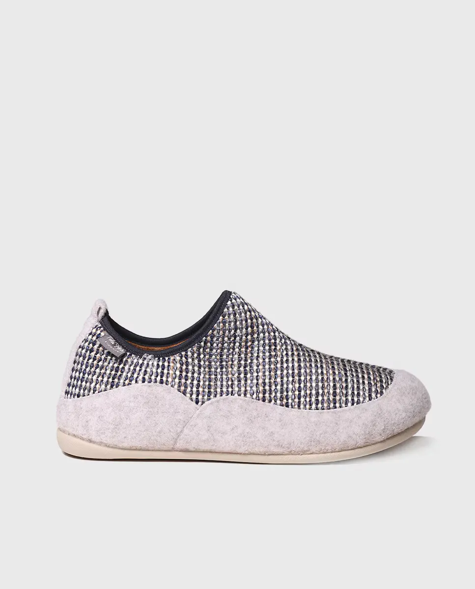 Мужские домашние тапочки из бежевой ткани Toni Pons, бежевый
Мужские домашние тапочки из бежевой ткани Toni Pons, бежевый