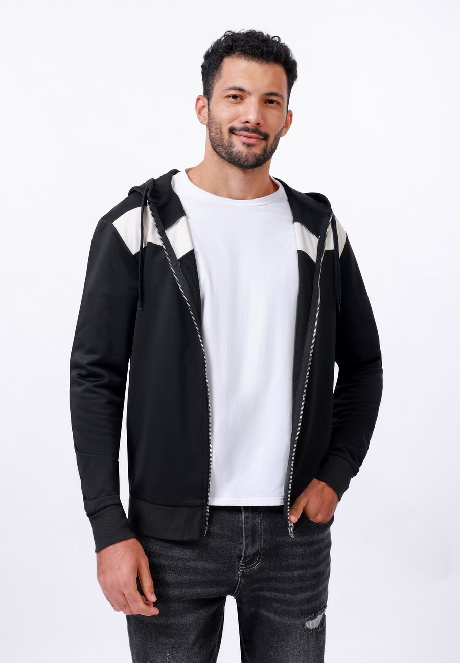 Худи Pier One Hoodie, Black/White/Black
Худи Pier One Hoodie, Black/White/Black