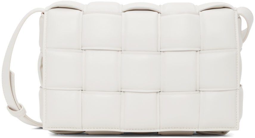 Off-White сумка через плечо с мягкой подкладкой Cassette Bottega Veneta
Off-White сумка через плечо с мягкой подкладкой Cassette Bottega Veneta