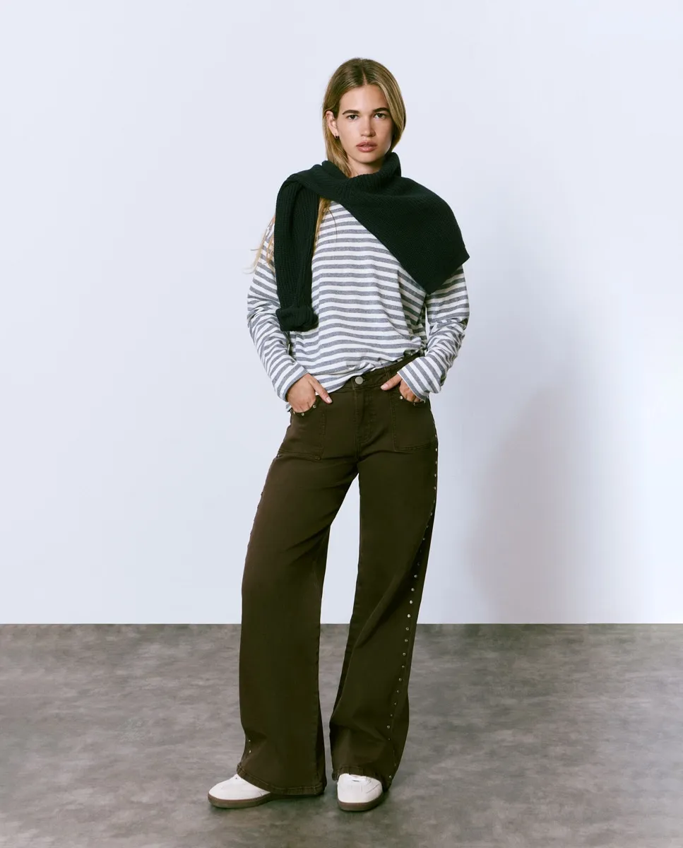 Женские джинсы-кюлоты с заклепками Brownie, коричневый
Женские джинсы-кюлоты с заклепками Brownie, коричневый