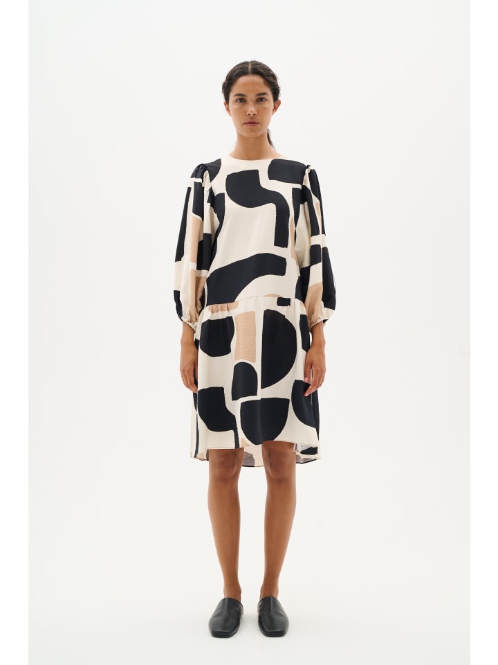InWear Платье CominoIW, свободного кроя, нейтральных мягких блоков
InWear Платье CominoIW, свободного кроя, нейтральных мягких блоков