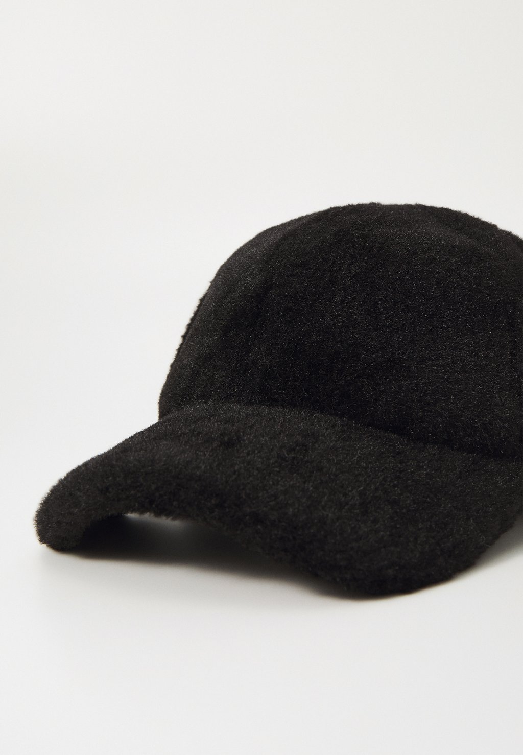 Бейсболка CIA STAND STUDIO, черный
Бейсболка CIA STAND STUDIO, черный