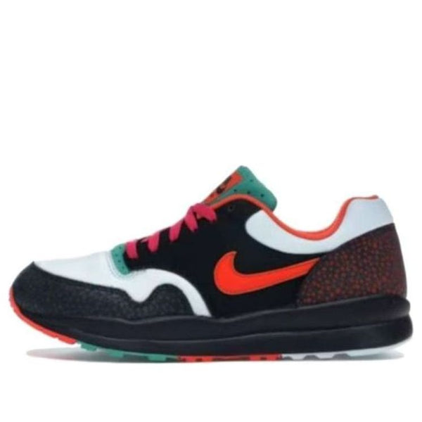 Кроссовки air safari se 'supreme tech' Nike, черный
Кроссовки air safari se 'supreme tech' Nike, черный