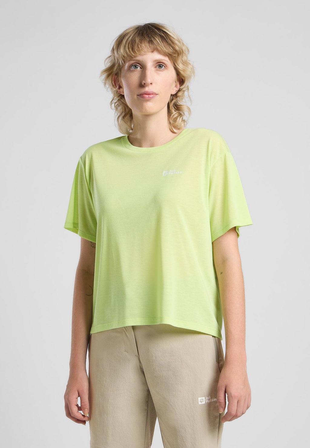 Спортивная футболка VONNAN Jack Wolfskin, светло-зеленый
Спортивная футболка VONNAN Jack Wolfskin, светло-зеленый