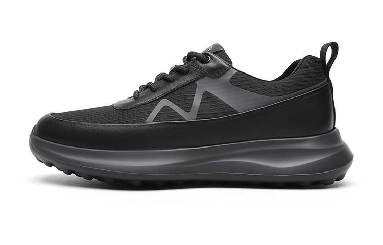 Низкие повседневные туфли мужские черные CROWN
Низкие повседневные туфли мужские черные CROWN