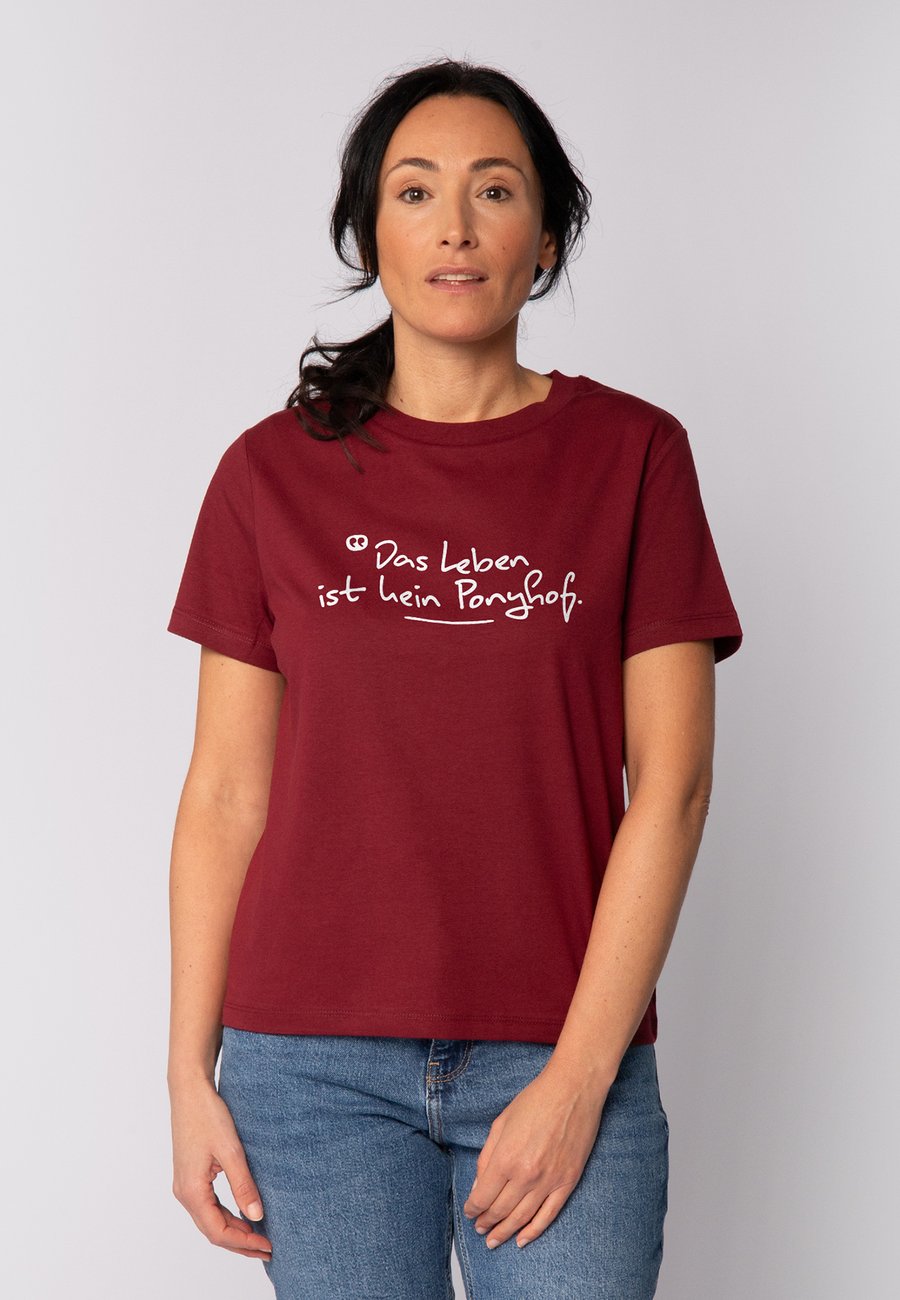 Футболка watapparel DAS LEBEN IST KEIN PONYHOF, Burgundy/Dark Red, Красный, Футболка watapparel DAS LEBEN IST KEIN PONYHOF, Burgundy/Dark Red
Футболка watapparel DAS LEBEN IST KEIN PONYHOF, Burgundy/Dark Red, Красный, Футболка watapparel DAS LEBEN IST KEIN PONYHOF, Burgundy/Dark Red