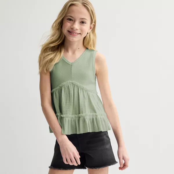 Майка с V-образным вырезом и вафельными оборками для девочек 7-16 лет Speechless, зеленый 
Майка с V-образным вырезом и вафельными оборками для девочек 7-16 лет Speechless, зеленый