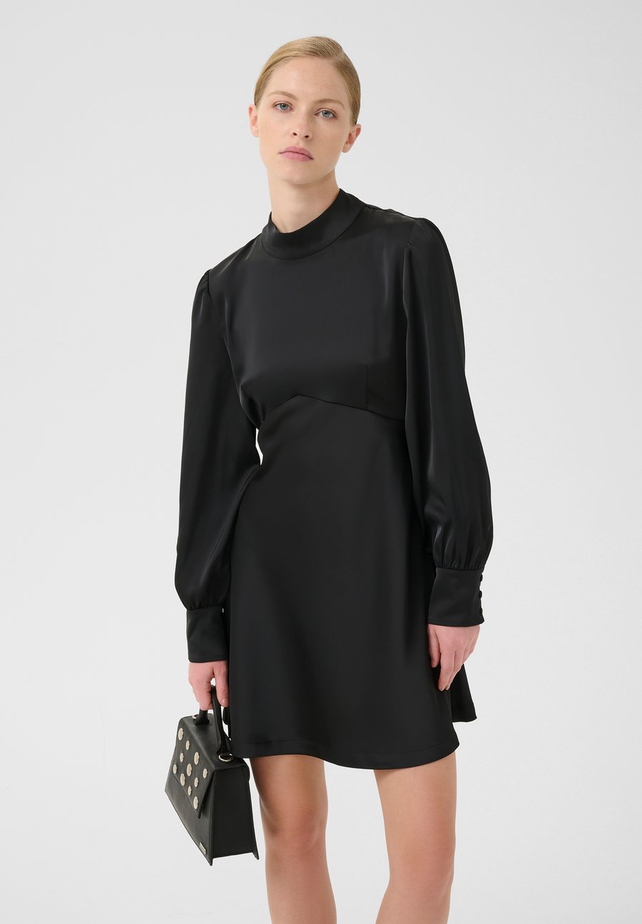 Платье Gestuz GZrue dress, Black
Платье Gestuz GZrue dress, Black
