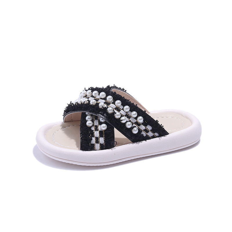 Детские шлепанцы для улицы Neon, черный
Детские шлепанцы для улицы Neon, черный