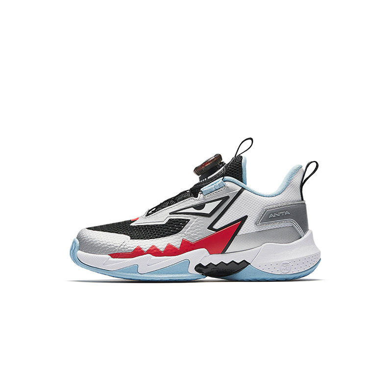 Детские баскетбольные кроссовки с низким амортизирующим и износостойким верхом для детей 3–7 лет Antakids, черный/серебряный/красный
Детские баскетбольные кроссовки с низким амортизирующим и износостойким верхом для детей 3–7 лет Antakids, черный/серебряный/красный