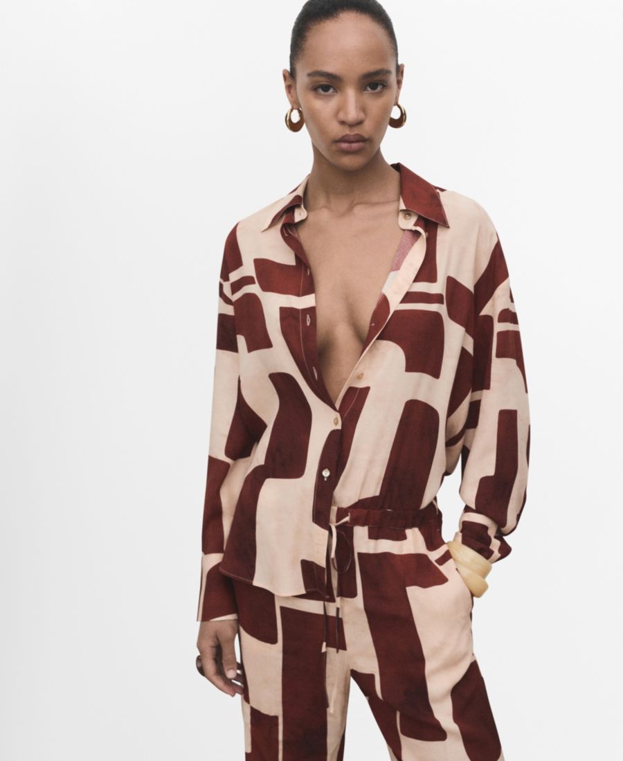 Женская рубашка с геометрическим принтом MANGO, Ecru
Женская рубашка с геометрическим принтом MANGO, Ecru