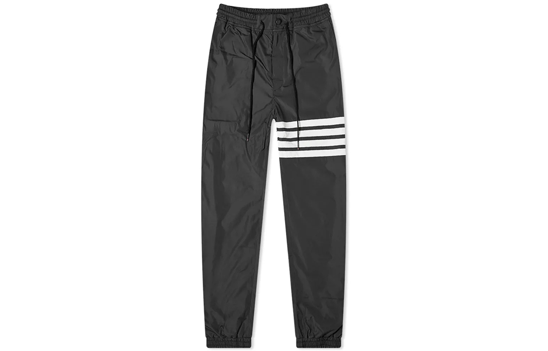 THOM BROWNE Трикотажные спортивные штаны мужские черные
THOM BROWNE Трикотажные спортивные штаны мужские черные