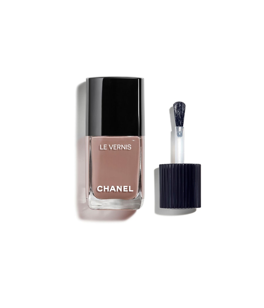 Лак для ногтей CHANEL LE VERNIS, NR. 105 - Particulière, 13 ml
Лак для ногтей CHANEL LE VERNIS, NR. 105 - Particulière, 13 ml