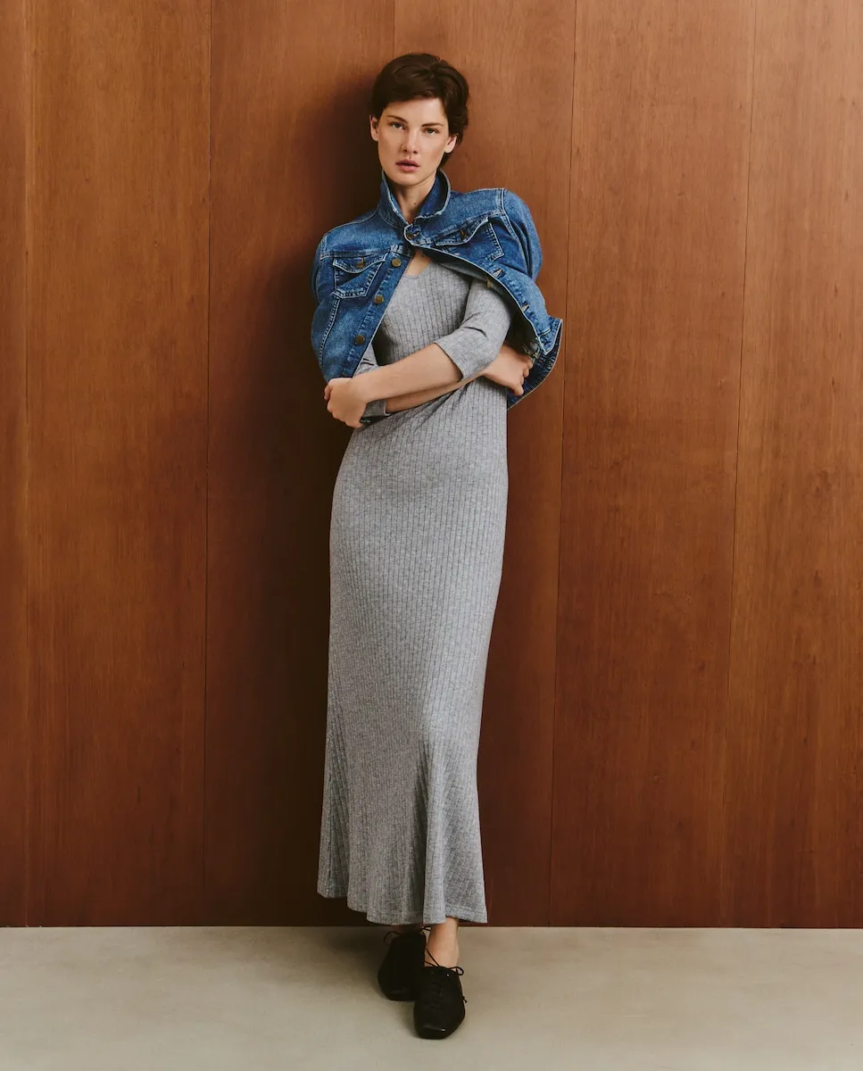 Женское платье из однотонного трикотажа Southern Cotton, светло-серый
Женское платье из однотонного трикотажа Southern Cotton, светло-серый