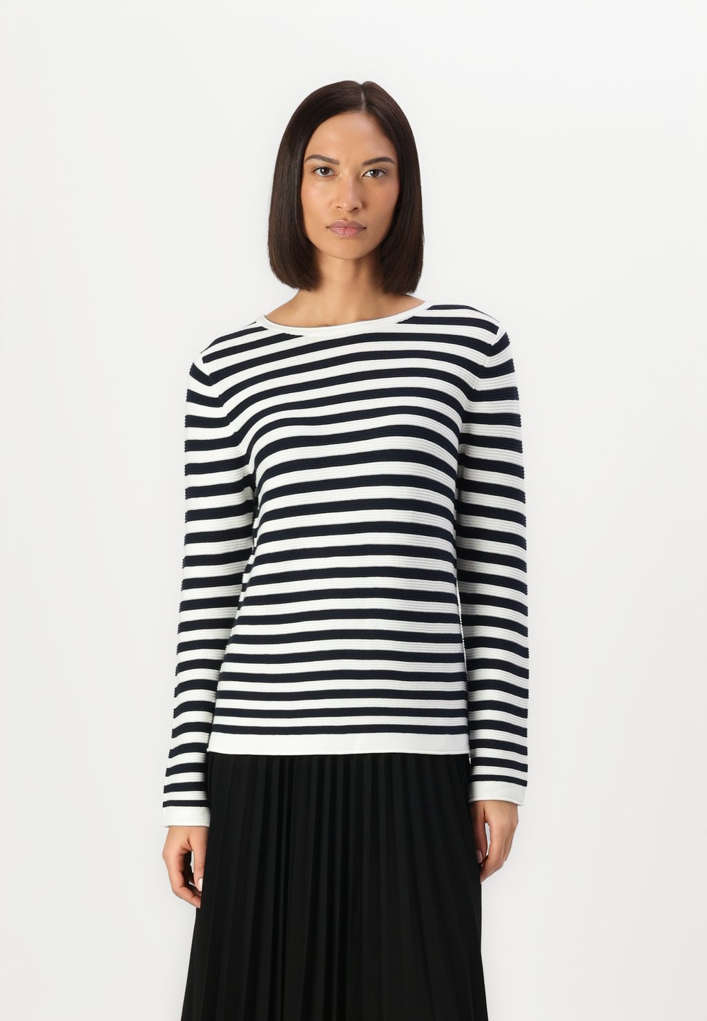 Джемпер SWEATER NEW TOM TAILOR, синий
Джемпер SWEATER NEW TOM TAILOR, синий