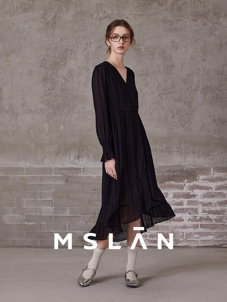 Юбка длинная MSlan на шнуровке, зеленый
Юбка длинная MSlan на шнуровке, зеленый