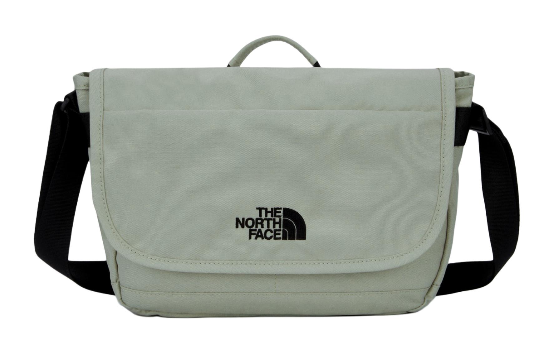 Полиэстеровая сумка-мессенджер, через плечо, наплечная, уличная унисекс авокадо THE NORTH FACE
Полиэстеровая сумка-мессенджер, через плечо, наплечная, уличная унисекс авокадо THE NORTH FACE