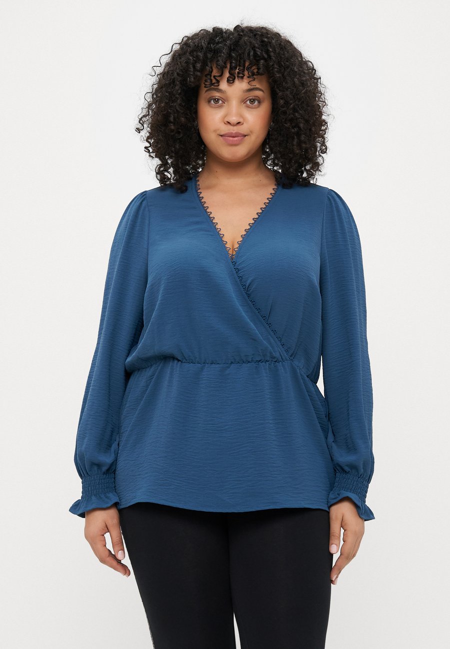 Блуза Vero Moda Curve VMCALVA, Dark Denim/Dark Blue
Блуза Vero Moda Curve VMCALVA, Dark Denim/Dark Blue
