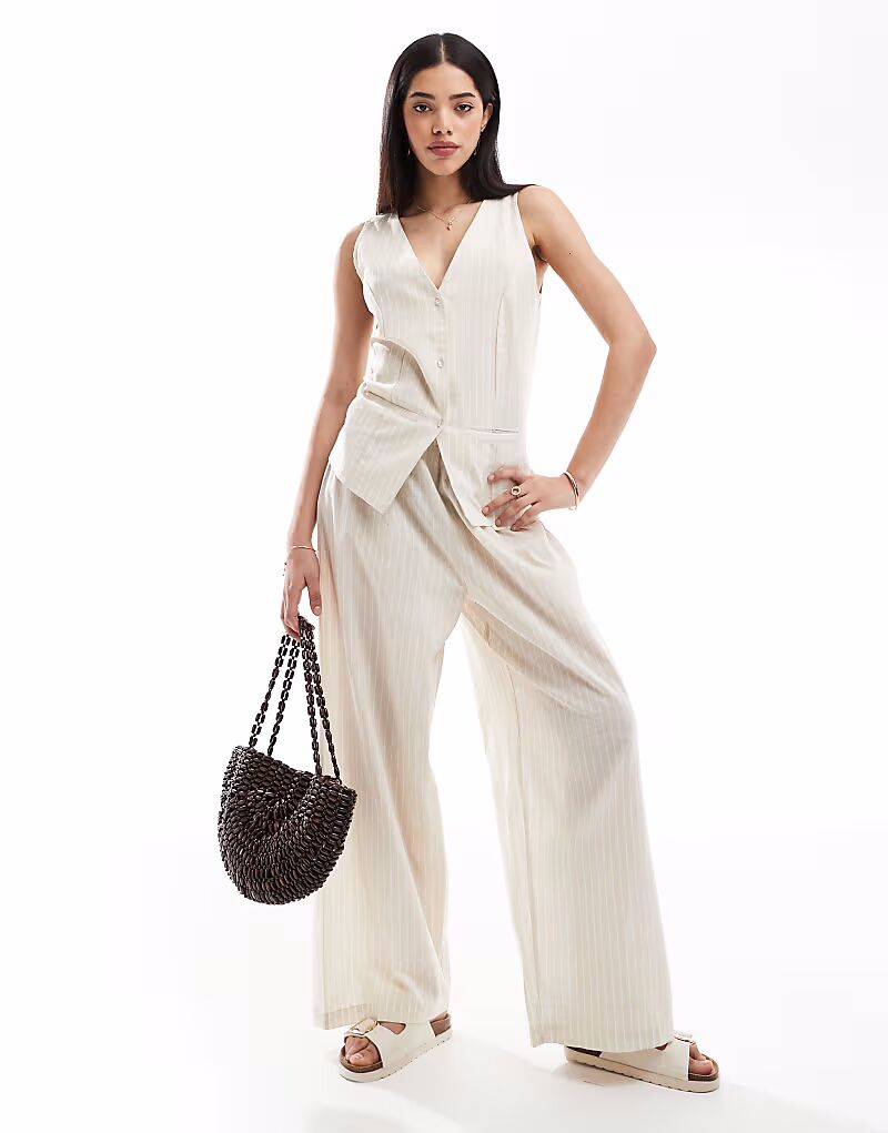 Пляжные брюки Esmée Exclusive в бежево-белую полоску, комплект
Пляжные брюки Esmée Exclusive в бежево-белую полоску, комплект