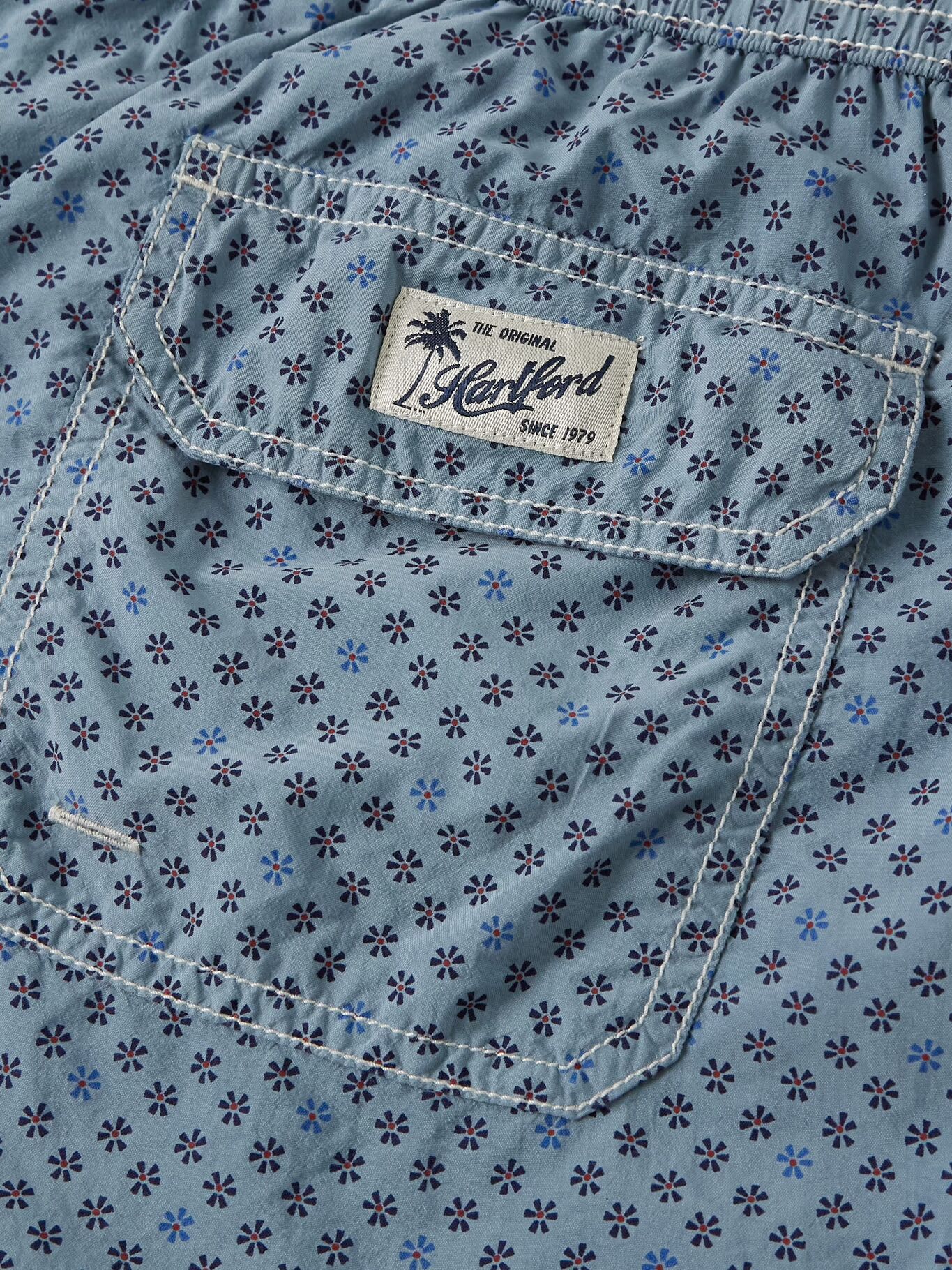 Облегающие шорты для плавания средней длины с принтом HARTFORD, синий
Облегающие шорты для плавания средней длины с принтом HARTFORD, синий