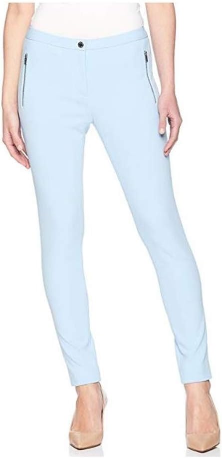 Женские брюки Calvin Klein Petite Scuba Crepe с боковой молнией, Black 5082
Женские брюки Calvin Klein Petite Scuba Crepe с боковой молнией, Black 5082