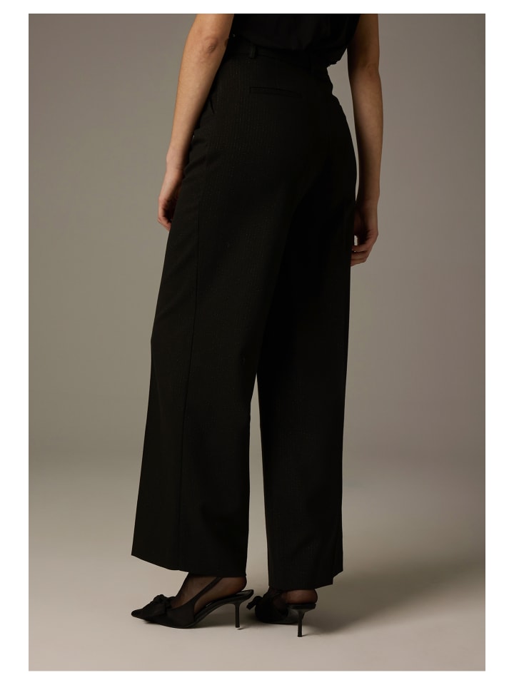 More & More Элегантные брюки Marlene в тонкую полоску с люрексом
More & More Элегантные брюки Marlene в тонкую полоску с люрексом