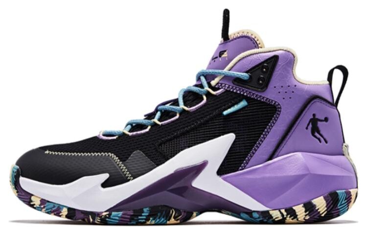 Баскетбольные кроссовки мужские высокие фиолетовые/черные Qiaodan
Баскетбольные кроссовки мужские высокие фиолетовые/черные Qiaodan