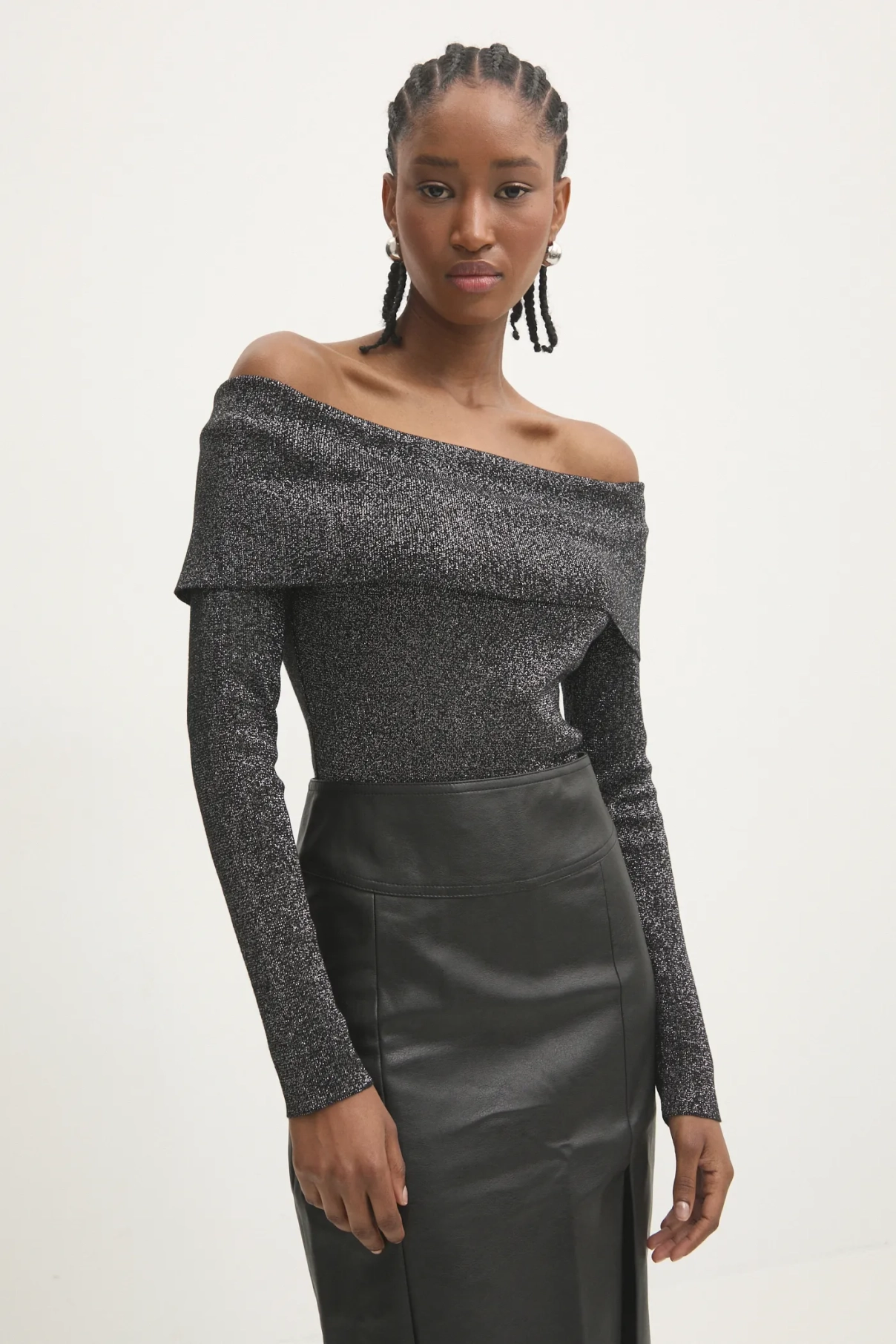 Свитер Answear Lab, черный
Свитер Answear Lab, черный