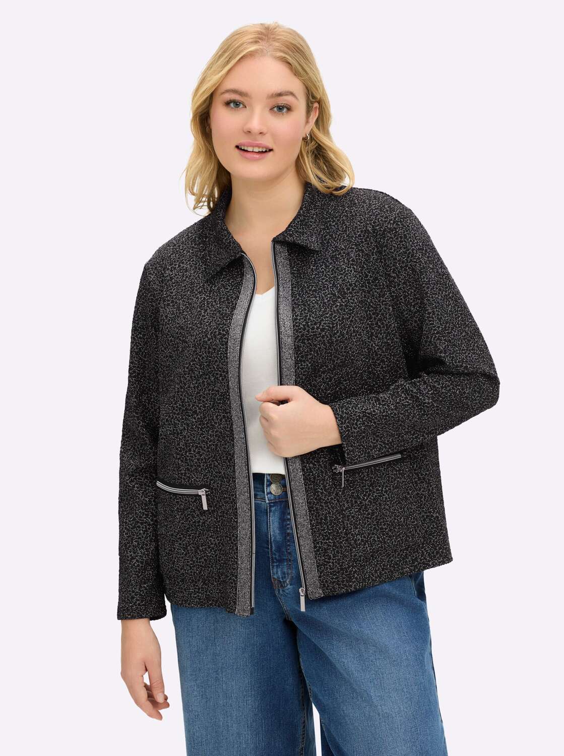 SHEEGO Куртка для межсезонья в черном цвете
SHEEGO Куртка для межсезонья в черном цвете