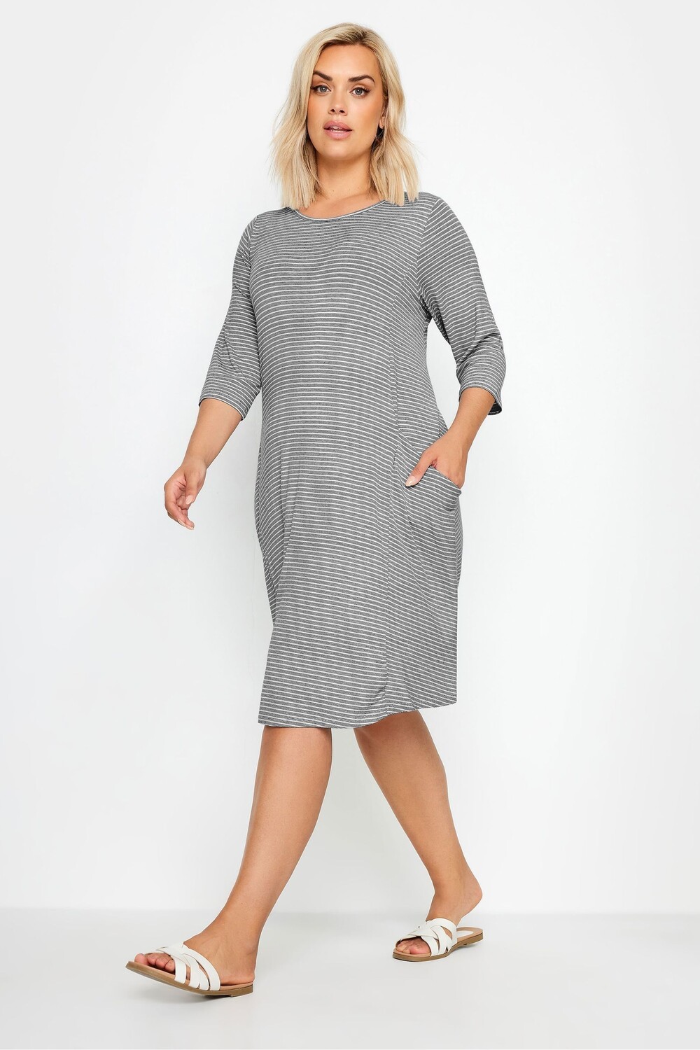 Платье с полосатым карманом Yours Curve, синий
Платье с полосатым карманом Yours Curve, синий