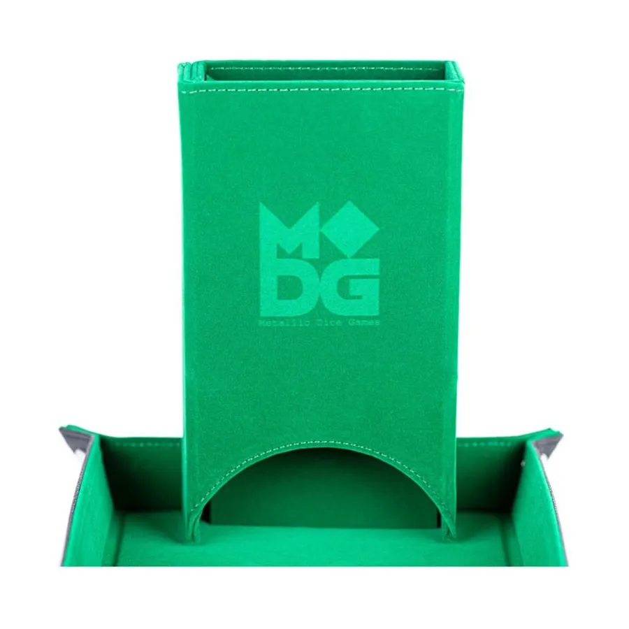 Складная башня для игральных костей - бархат, зеленый, Dice Trays & Accessories (Metallic Dice Games)
Складная башня для игральных костей - бархат, зеленый, Dice Trays & Accessories (Metallic Dice Games)