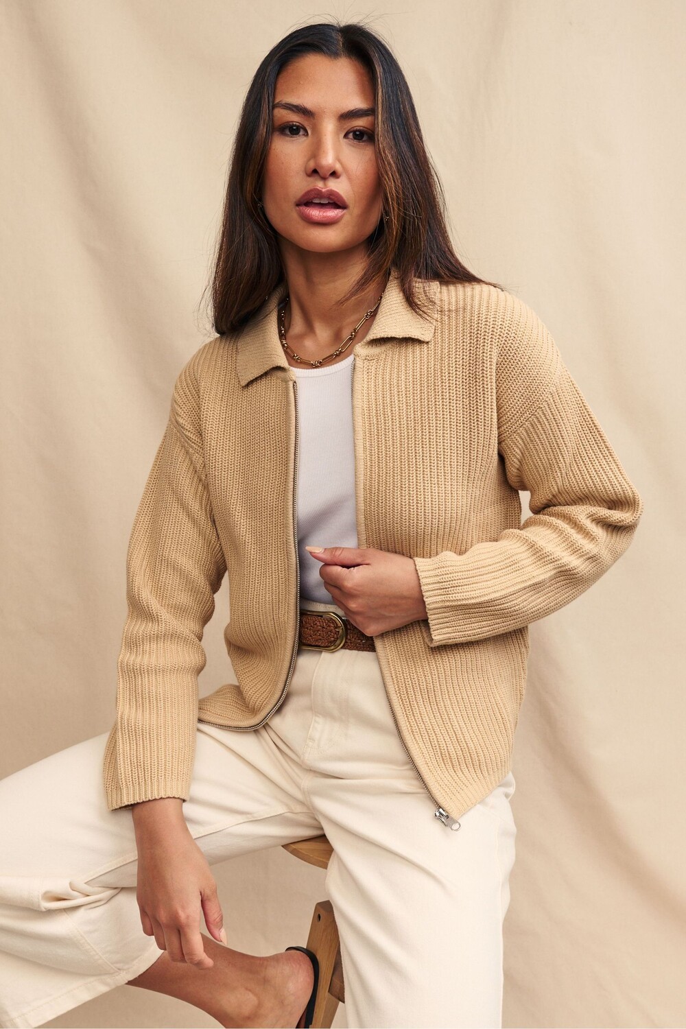 Кардиган с воротником и застежкой молнией Nobody'S Child, бежевый
Кардиган с воротником и застежкой молнией Nobody'S Child, бежевый