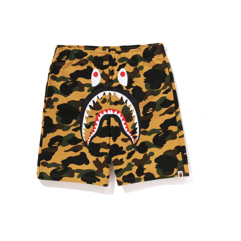 1st Camo Shark Track шорты A BATHING APE, камуфляж
1st Camo Shark Track шорты A BATHING APE, камуфляж