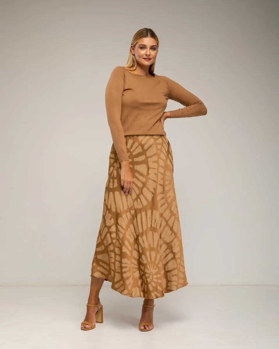 Юбка миди из шелка с геометрическим принтом и карманами Tantra, коричневый
Юбка миди из шелка с геометрическим принтом и карманами Tantra, коричневый