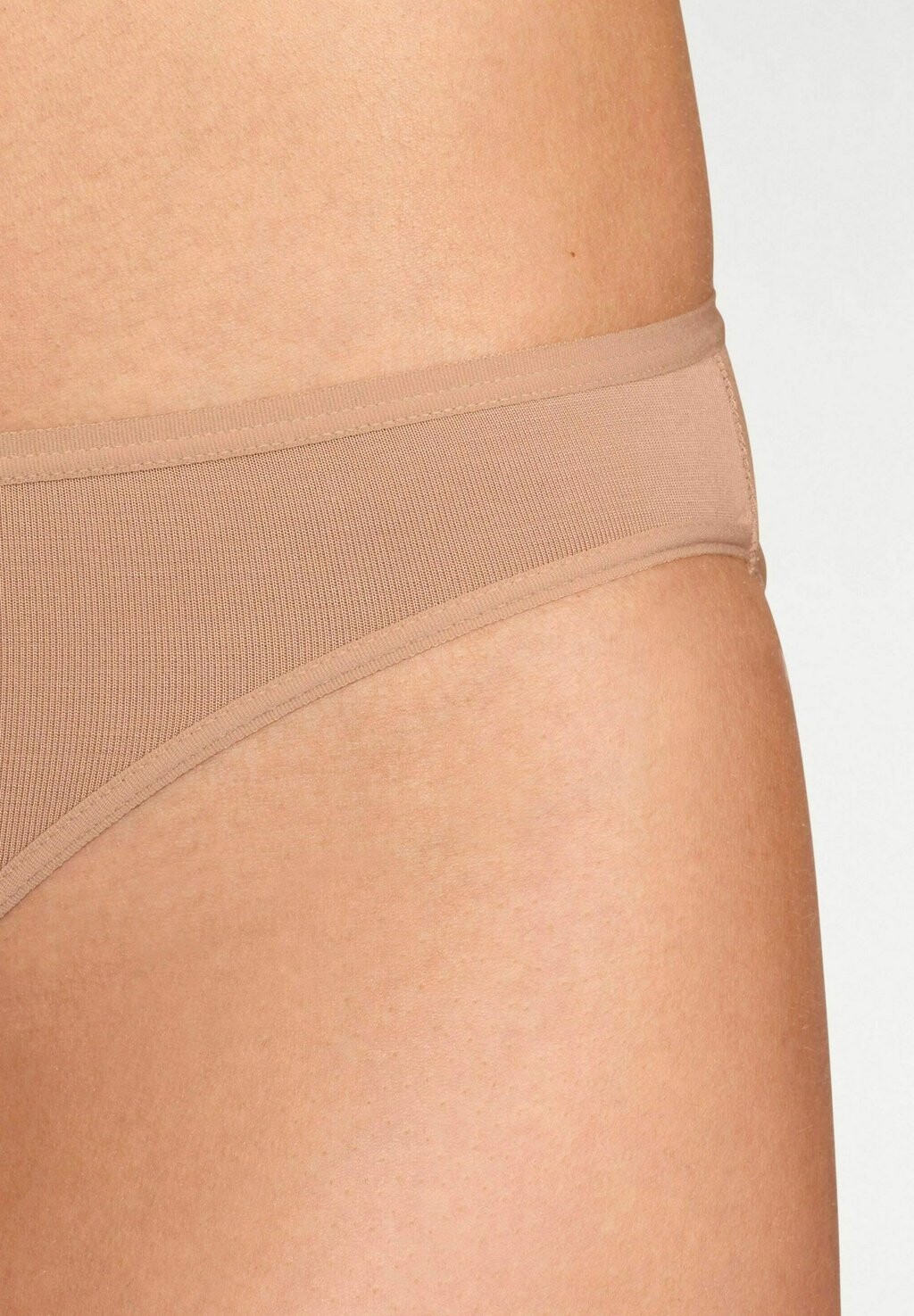 Трусы 3 PACK LASCANA, бежевый
Трусы 3 PACK LASCANA, бежевый